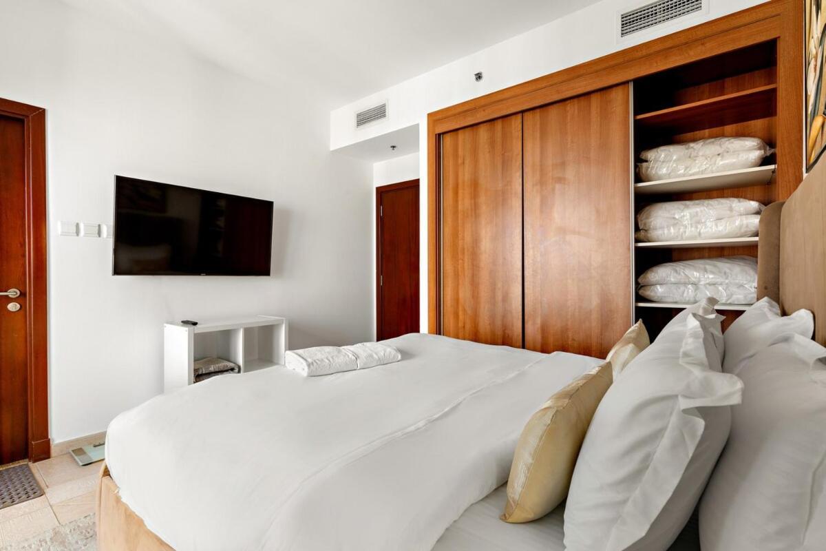 First Class 2br High-rise Elegance * Dubai