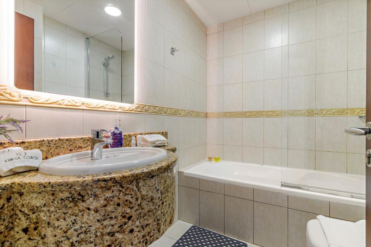 First Class 2br High-rise Elegance Dubai