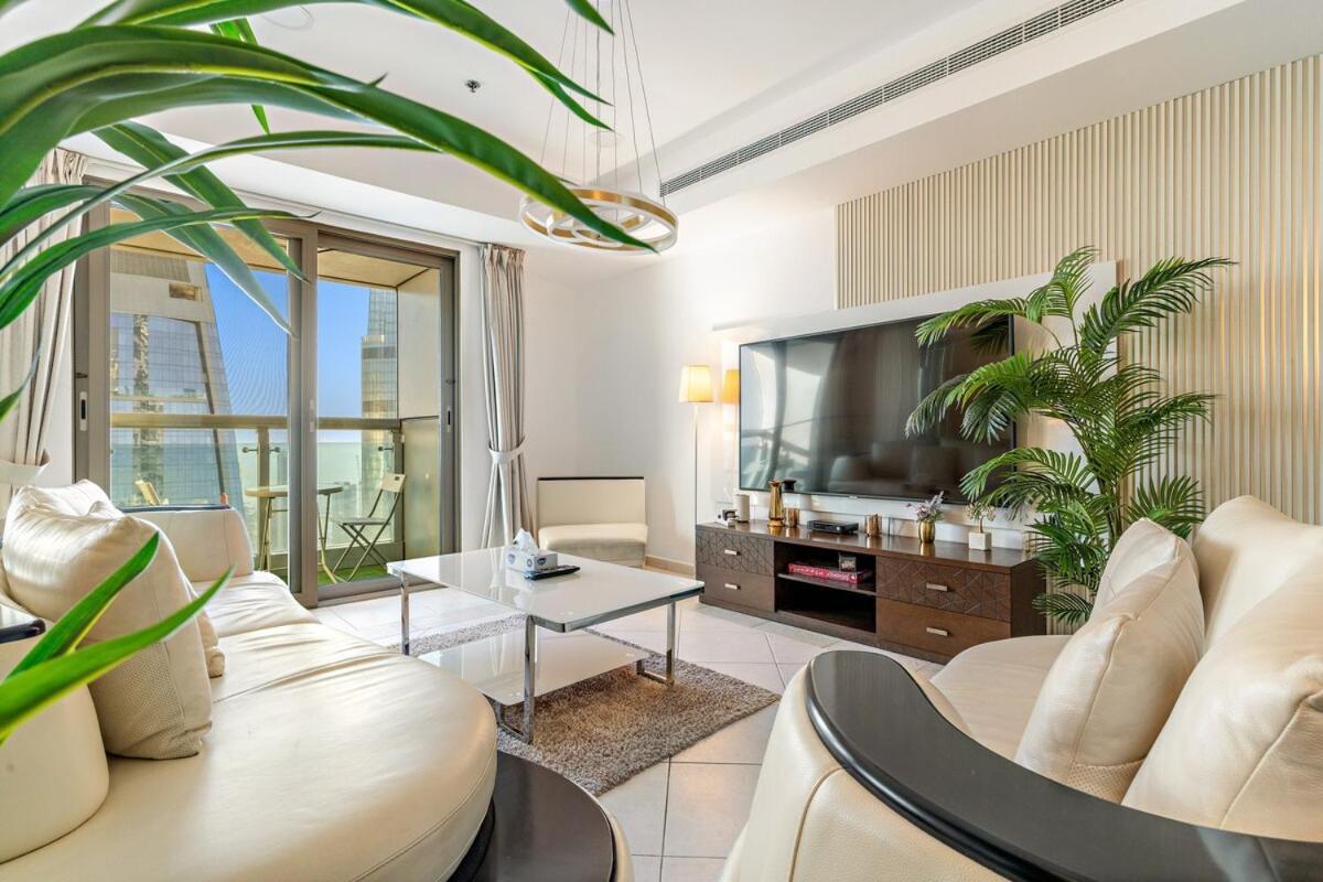 Apartment First Class 2br High-rise Elegance *