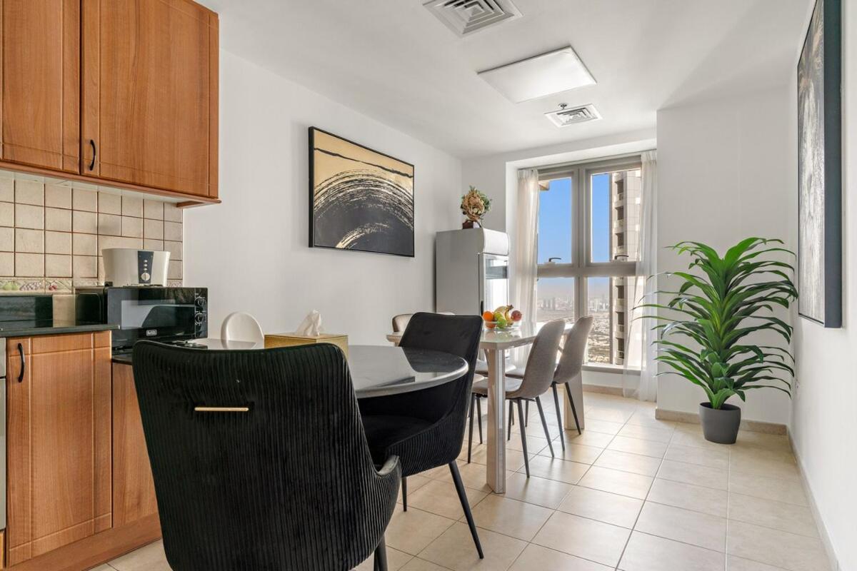 First Class 2br High-rise Elegance Dubai