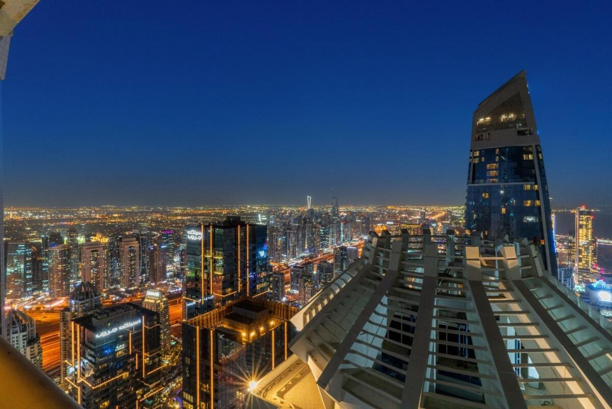 Apartment First Class 2br High-rise Elegance *