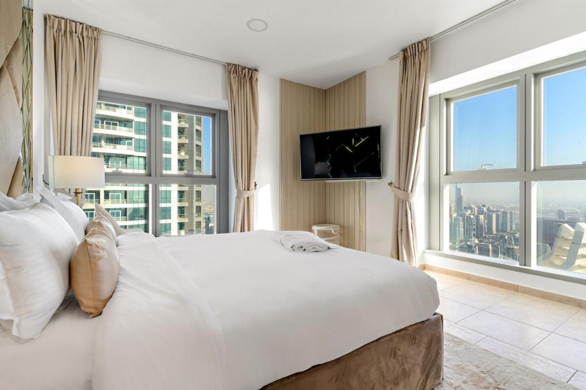 First Class 2br High-rise Elegance *