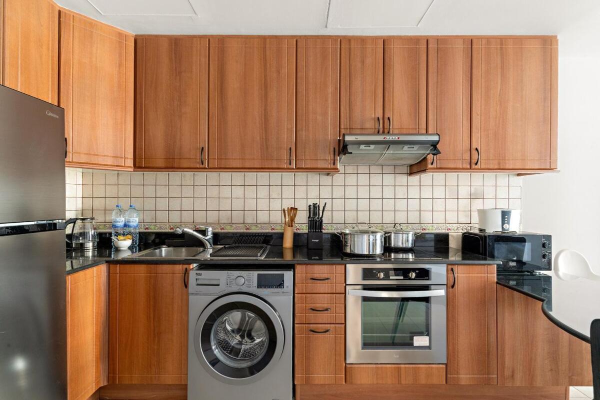 Apartment First Class 2br High-rise Elegance