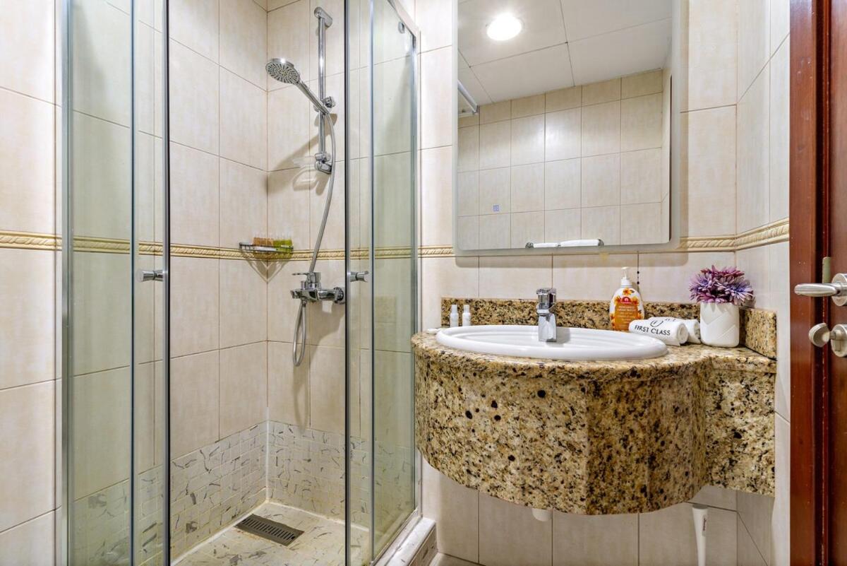 First Class 2br High-rise Elegance *