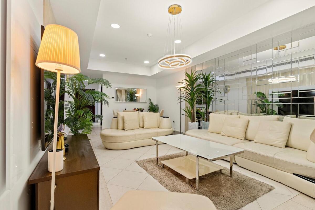 First Class 2br High-rise Elegance Apartment Dubai